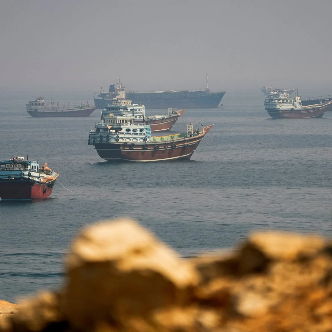 خطوة لتحفيز حركة التجارة إيران تعفي سفن الطاقة الأجنبية من رسوم 10% مؤقتاً